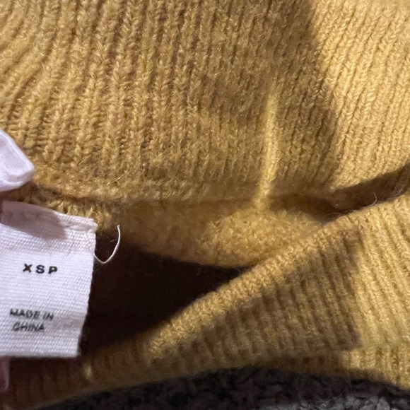 Anthropologie MOTH Cross Neck Chic Yellow Off-Shoulder Sweater XS - Picture 11 of 12